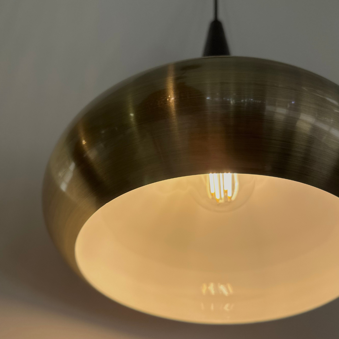 Gold pendant