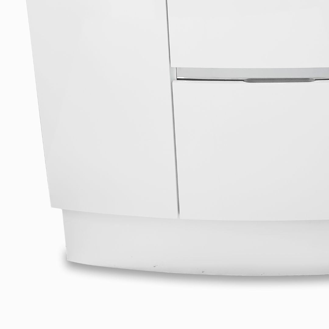 40'' Trieste asymmetrical white with silver vanity