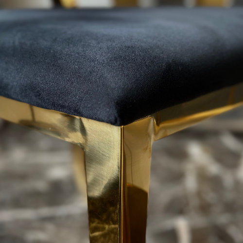 Reyar gold chair