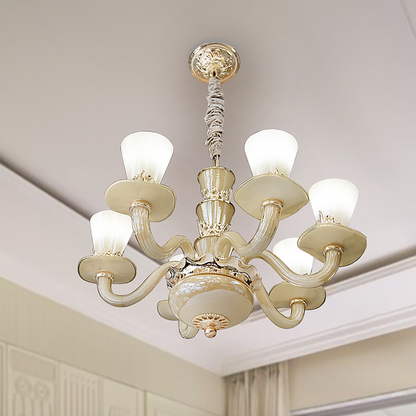 Chandelier de Versailles